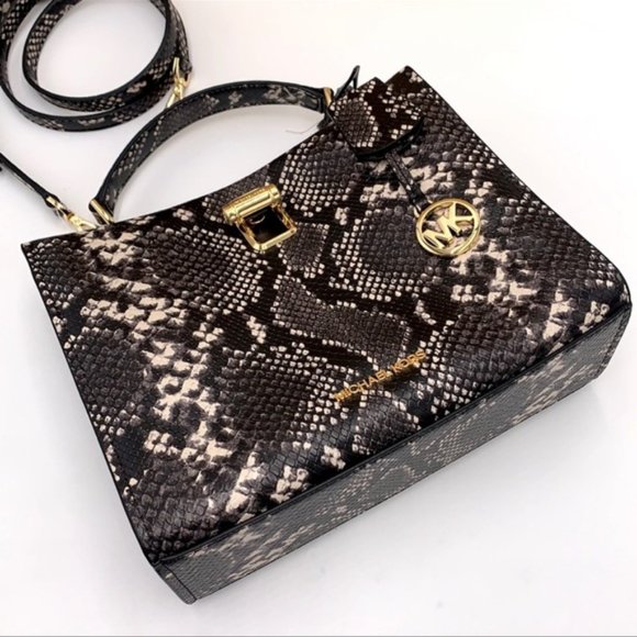 Michael Kors Penelope Medium Top Handle Satchel Black - Picture 7 of 15